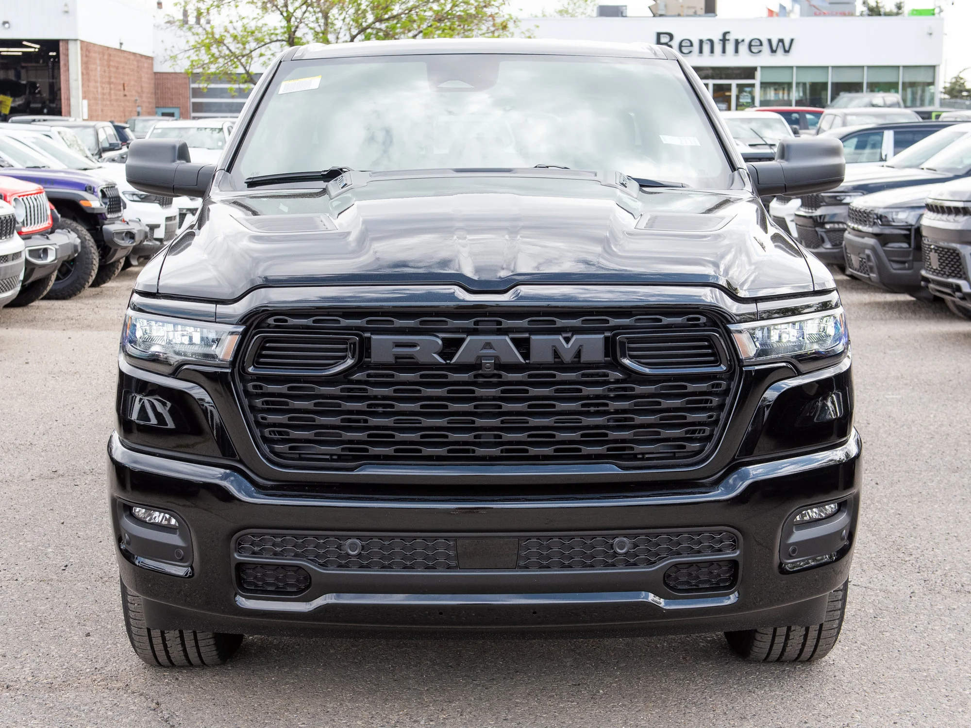 New 2026 Black RAM Express* image 8