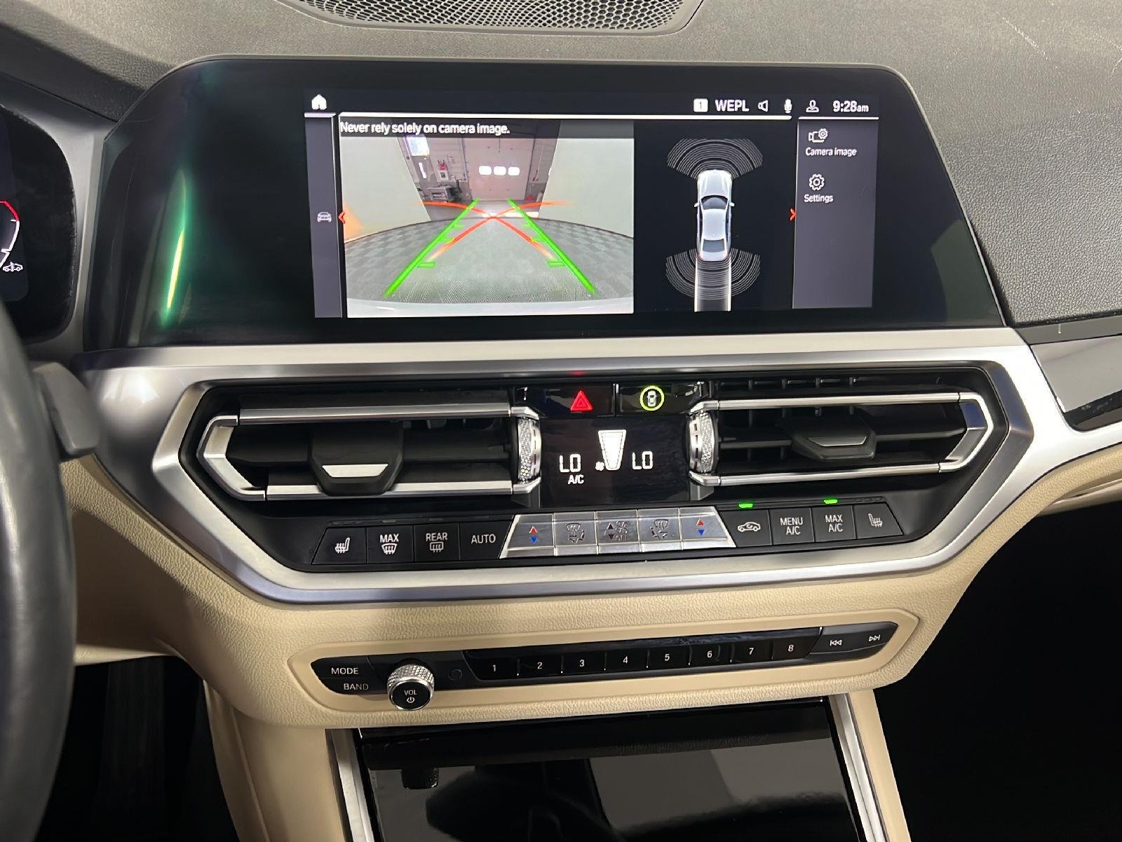 Used 2019 Alpine White BMW 330i xDrive image 10