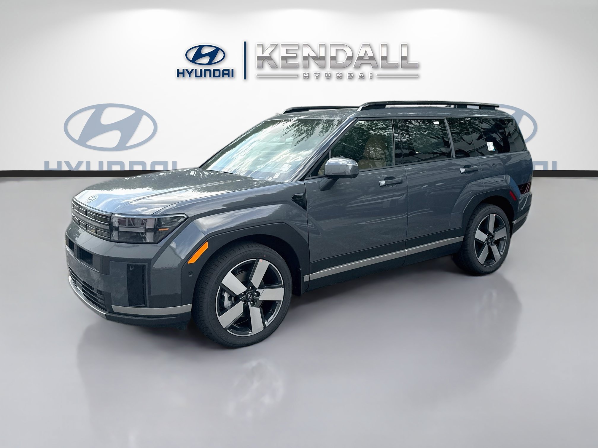 New 2027 Ecotronic Gray Hyundai Limited FWD image 27