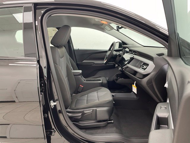 New 2027 Mosaic Black Metallic Chevrolet LT image 15