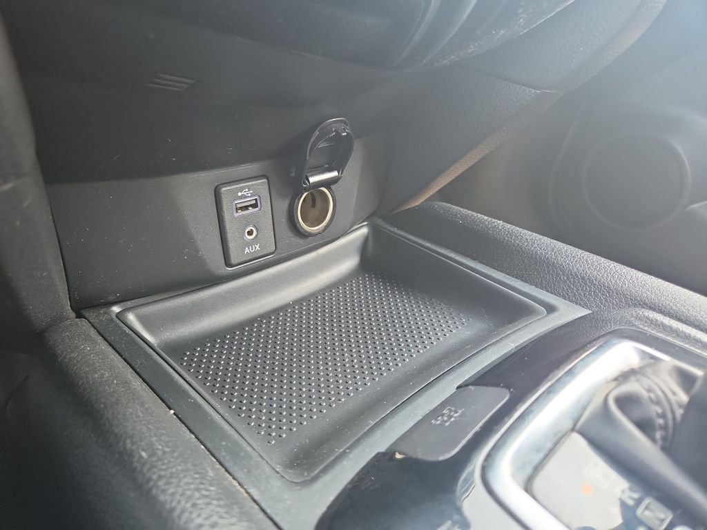 Used 2017 Blue Nissan SV image 14
