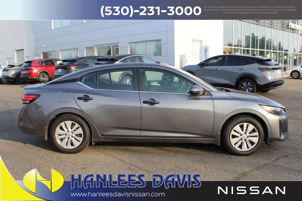 2025 Nissan Sentra S photo 5