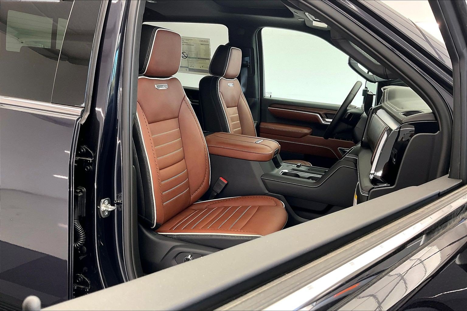 2026 GMC Sierra 2500HD Denali Ultimate - Photo 9