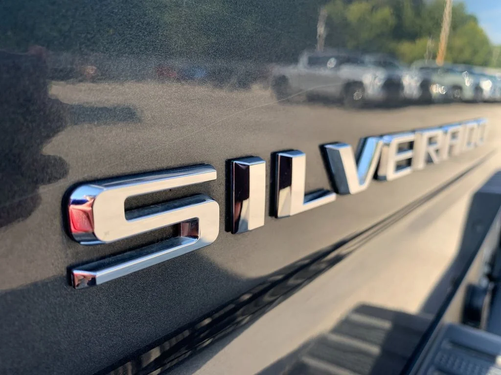 Used 2022 Gray Chevrolet RST image 35