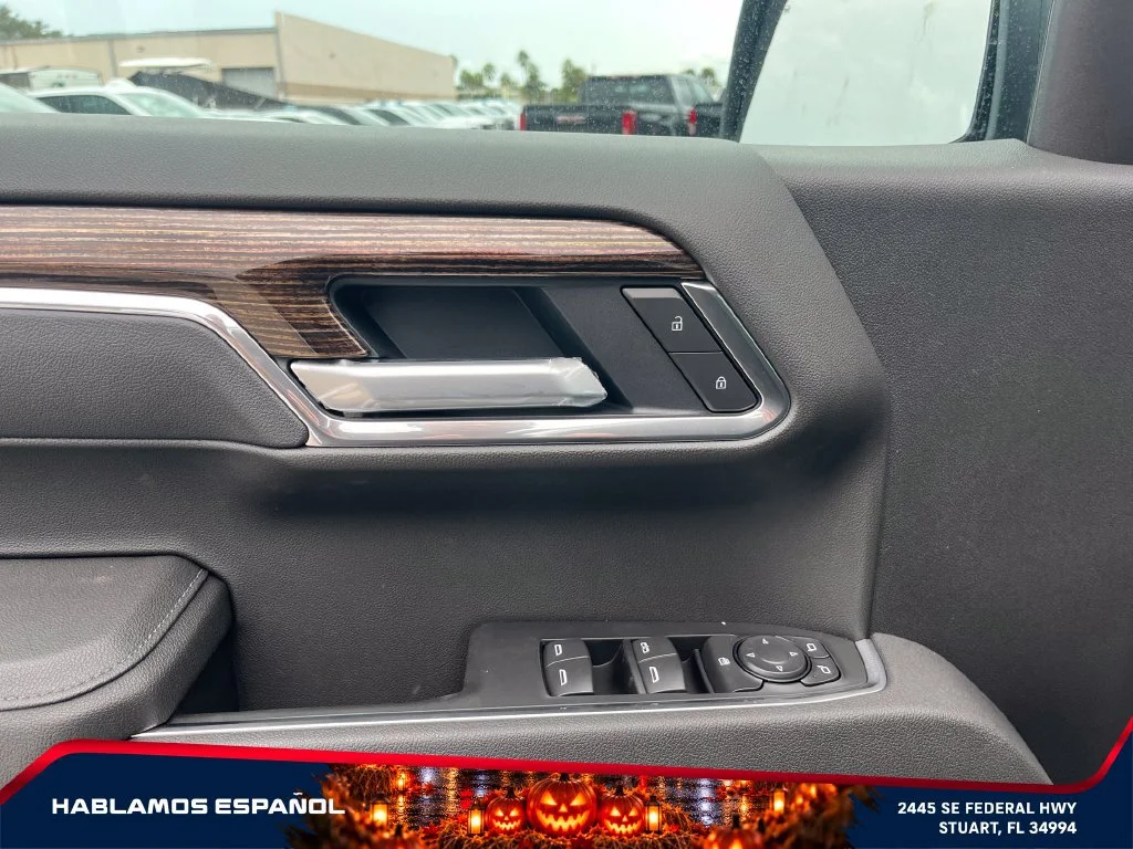 New 2026 Summit White GMC Elevation image 22
