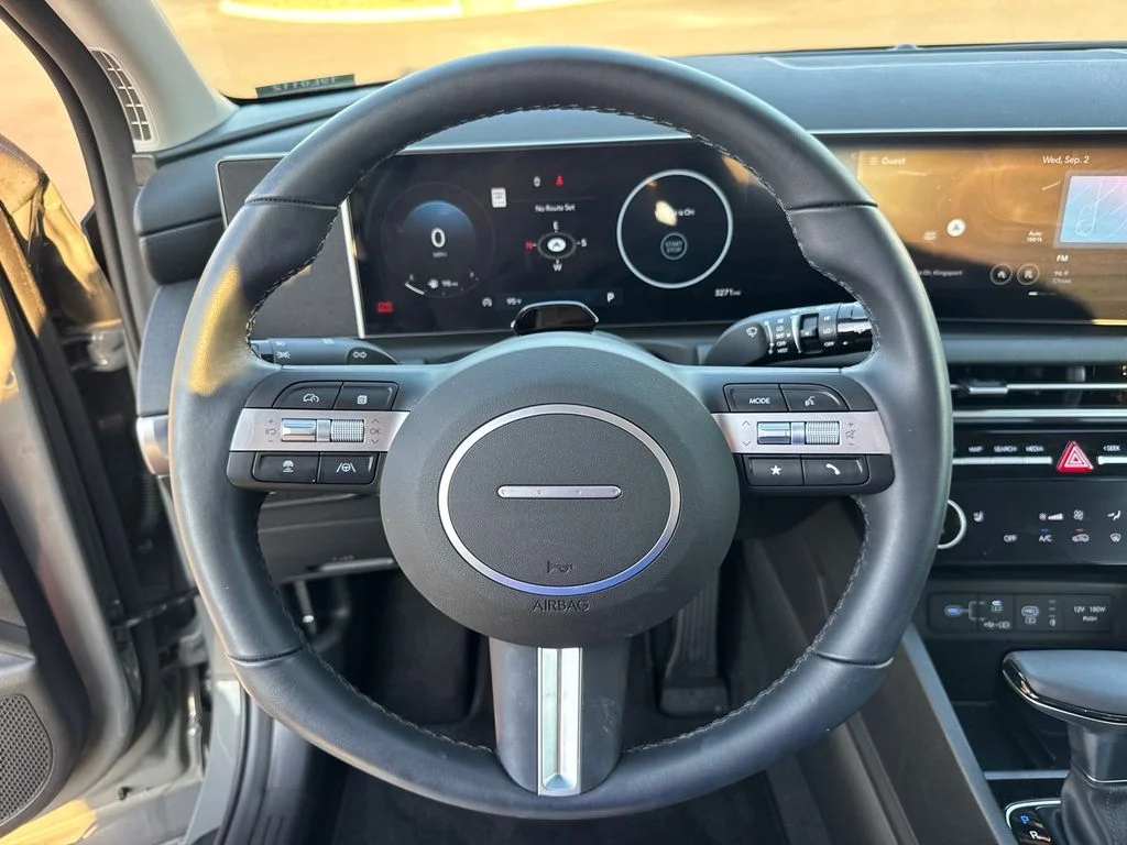 Used 2026 Gray Hyundai SEL Premium image 25