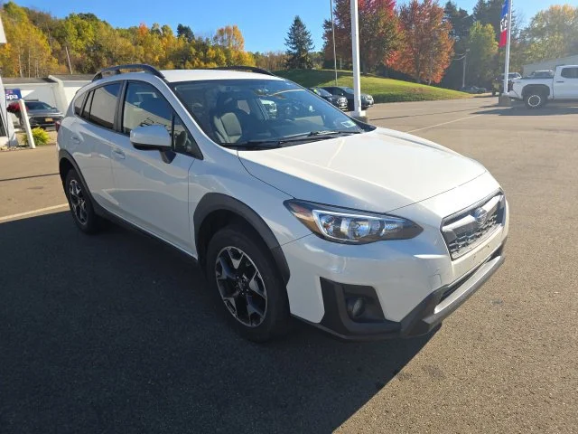 Used 2019 White Subaru 2.0i Premium image 3