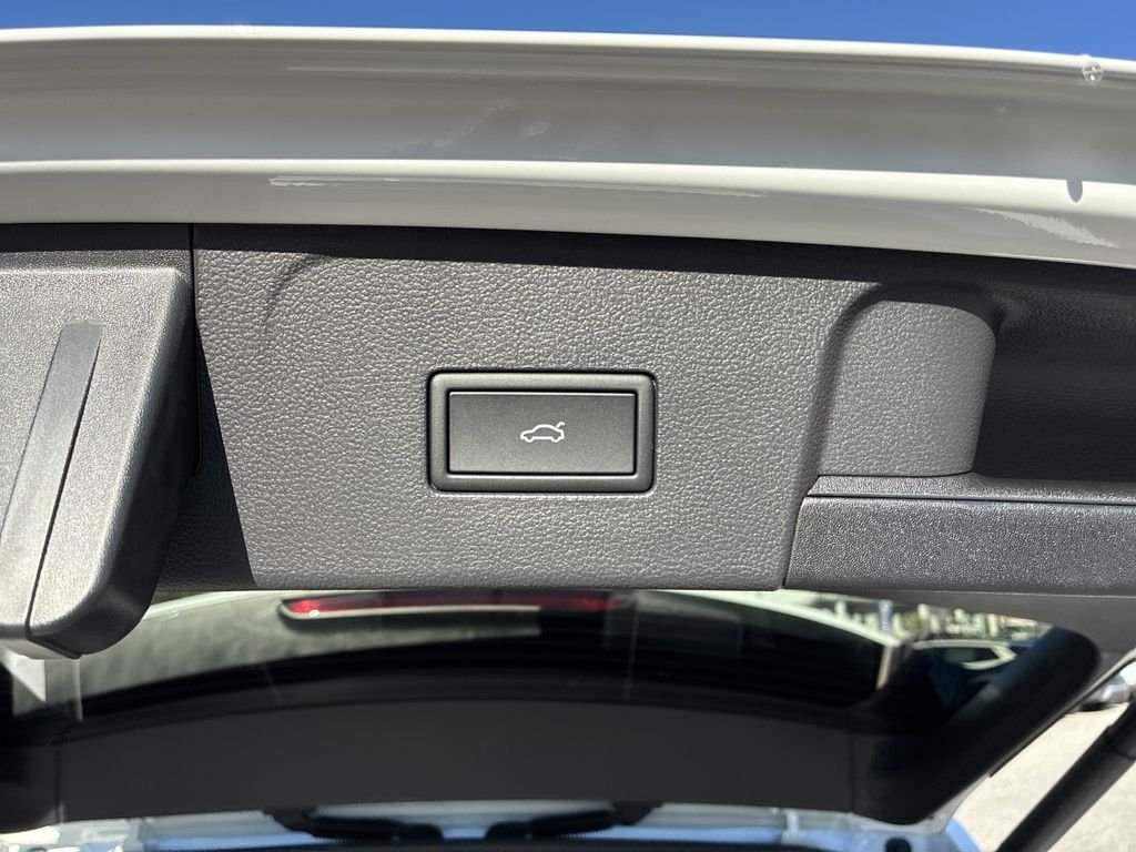 2026 Volkswagen Atlas SEL - Photo 32