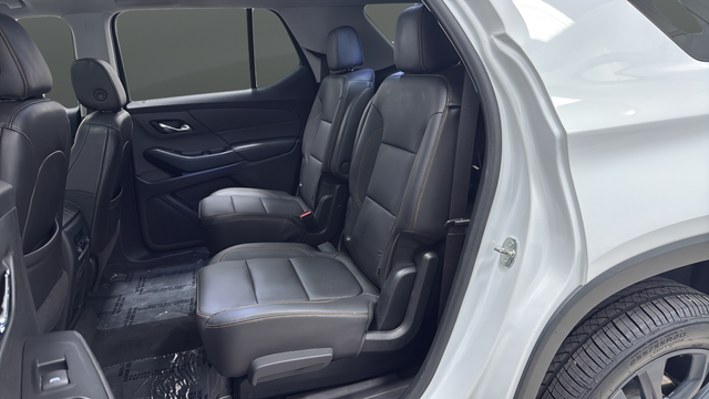 Used 2021 Summit White Chevrolet RS image 23