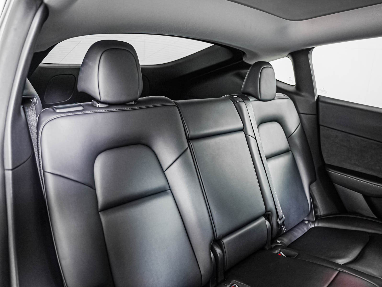 Used 2021 Gray Tesla Performance image 10