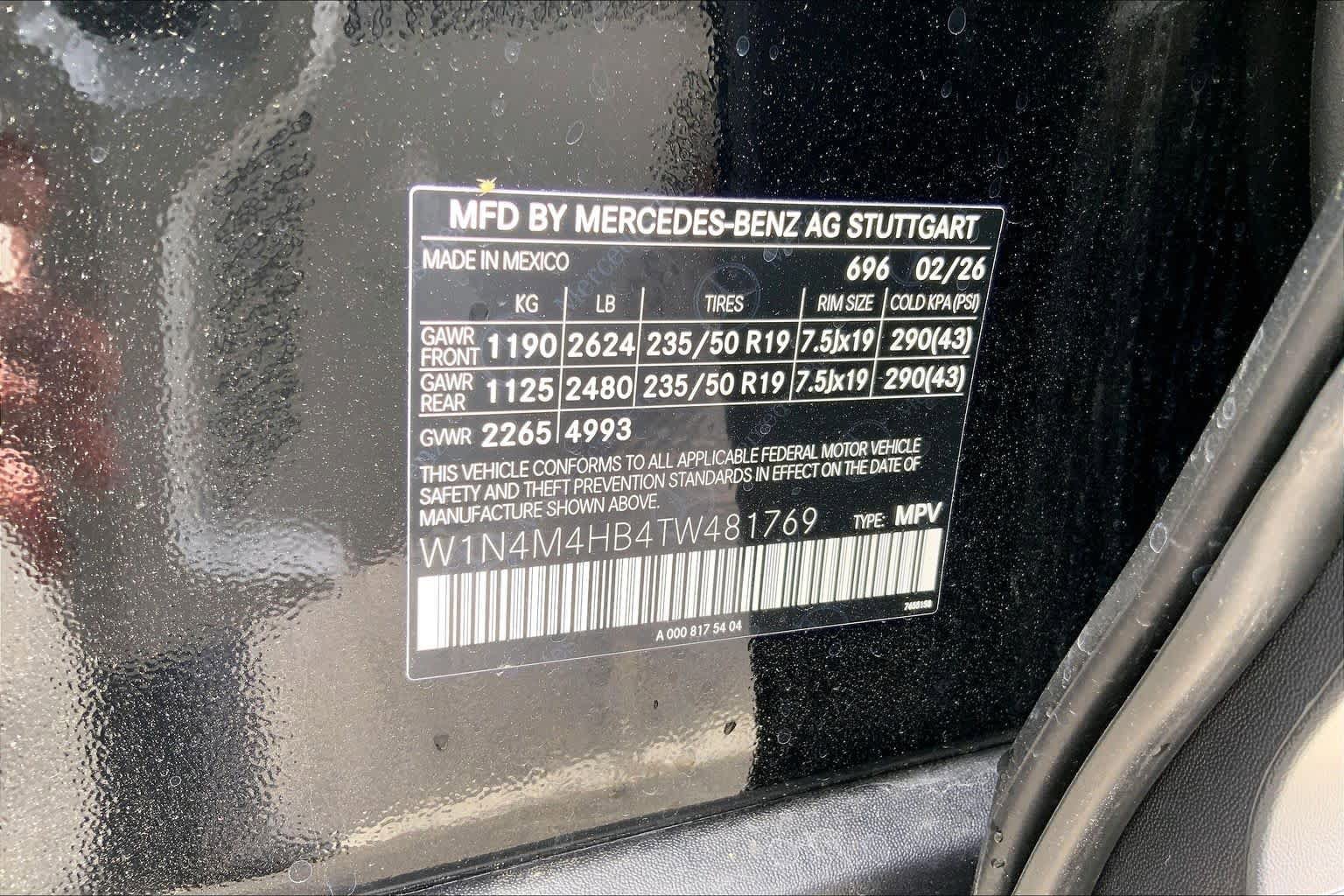 New 2026 Night Black Mercedes-Benz GLB 250 image 25