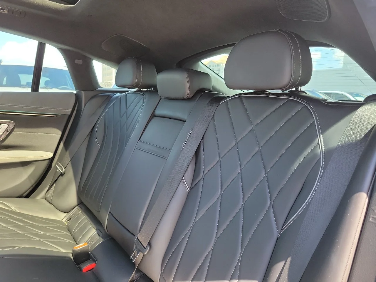 Used 2023  Mercedes-Benz 450 image 10