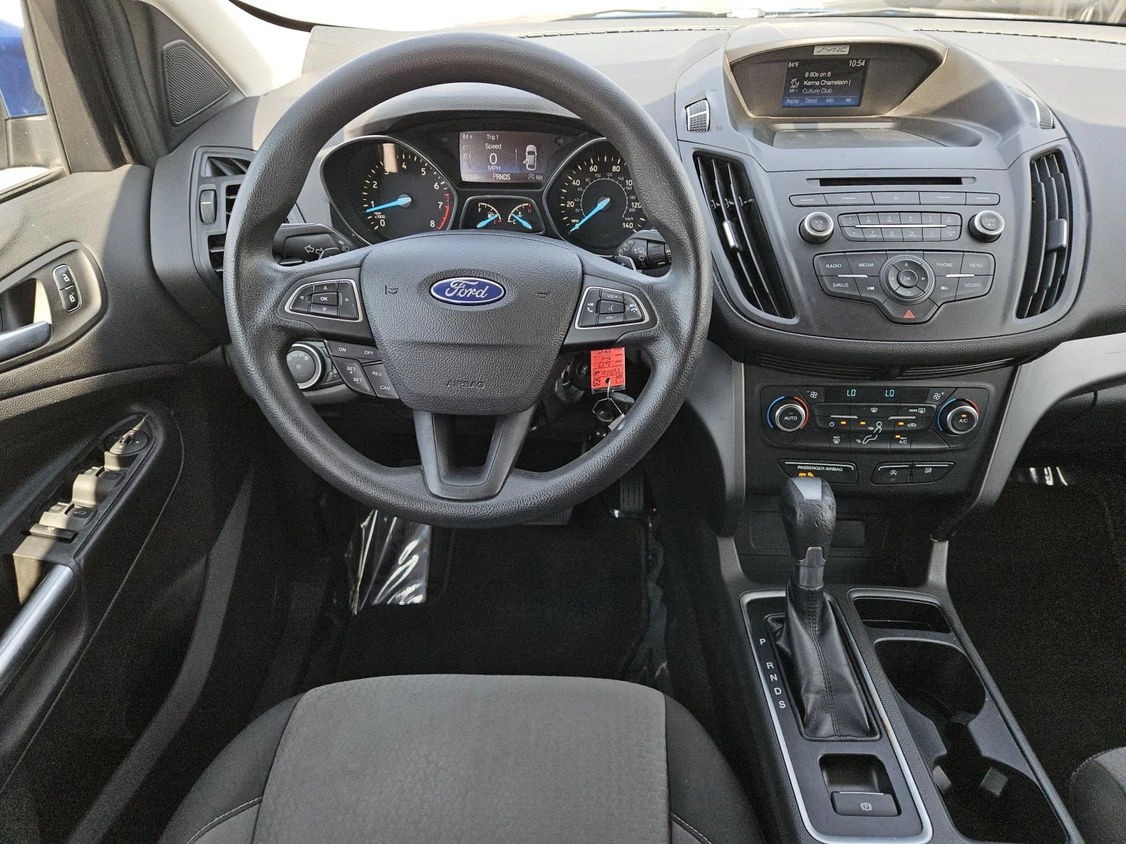 Used 2017 Lightning Blue Metallic Ford SE FWD image 10