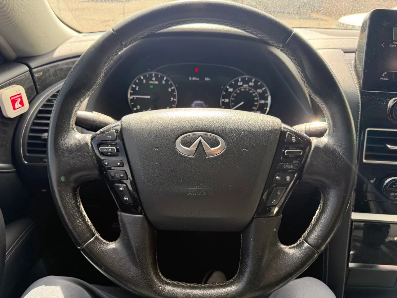 Certified Used 2023 Anthracite Gray INFINITI Luxe image 17