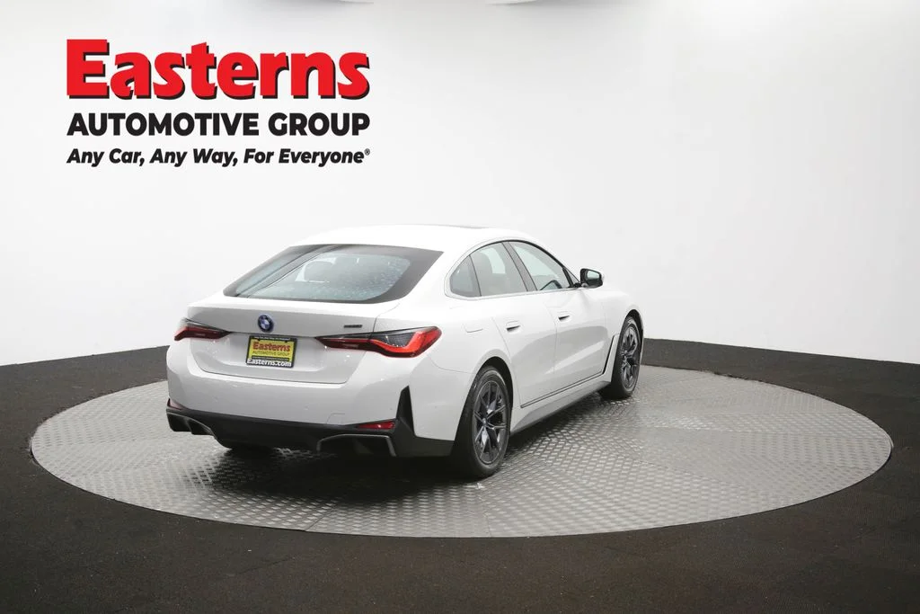Used 2023 White BMW eDrive35 image 40