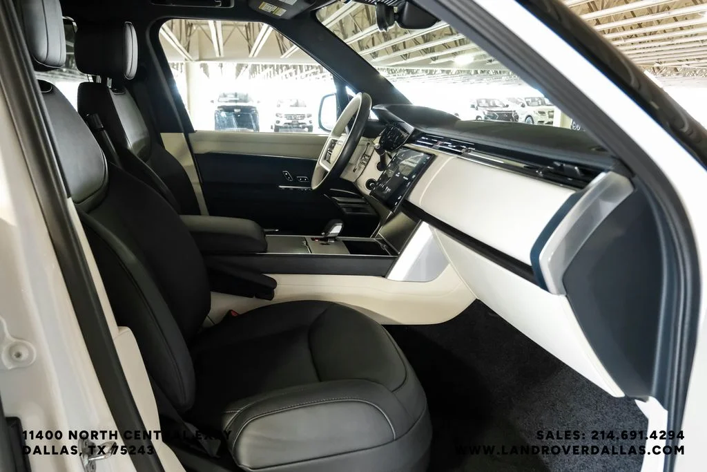 2024 Land Rover Range Rover SE - Photo 30