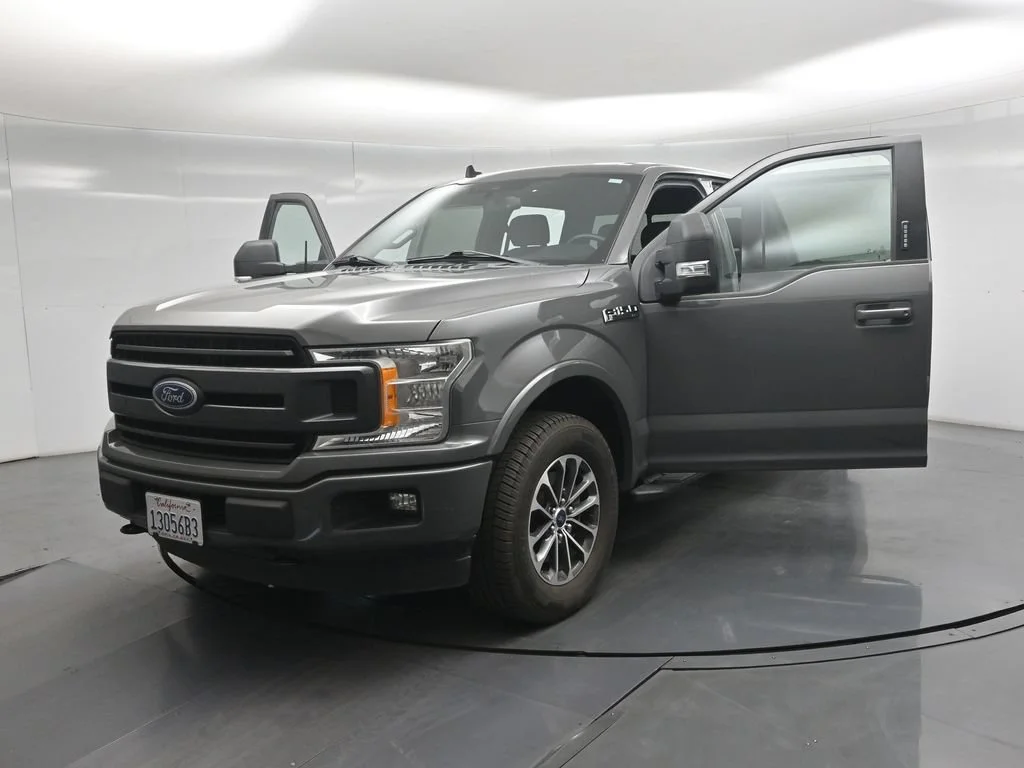 Certified Used 2020 Gray Ford XLT image 28