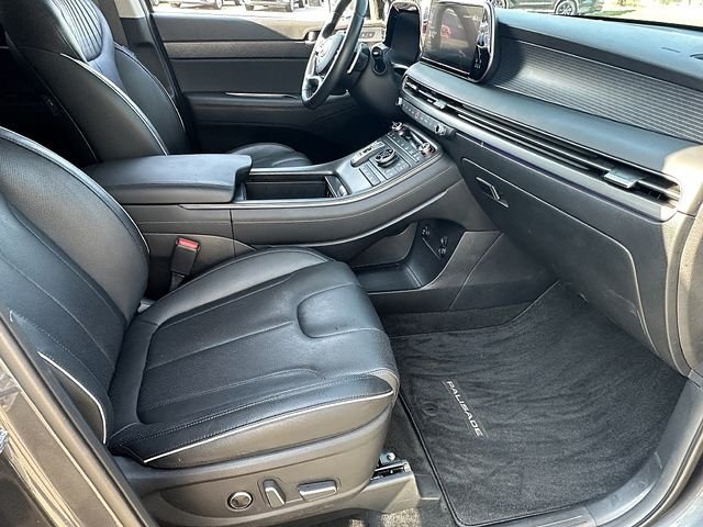 Used 2024 Gray Hyundai Limited image 10