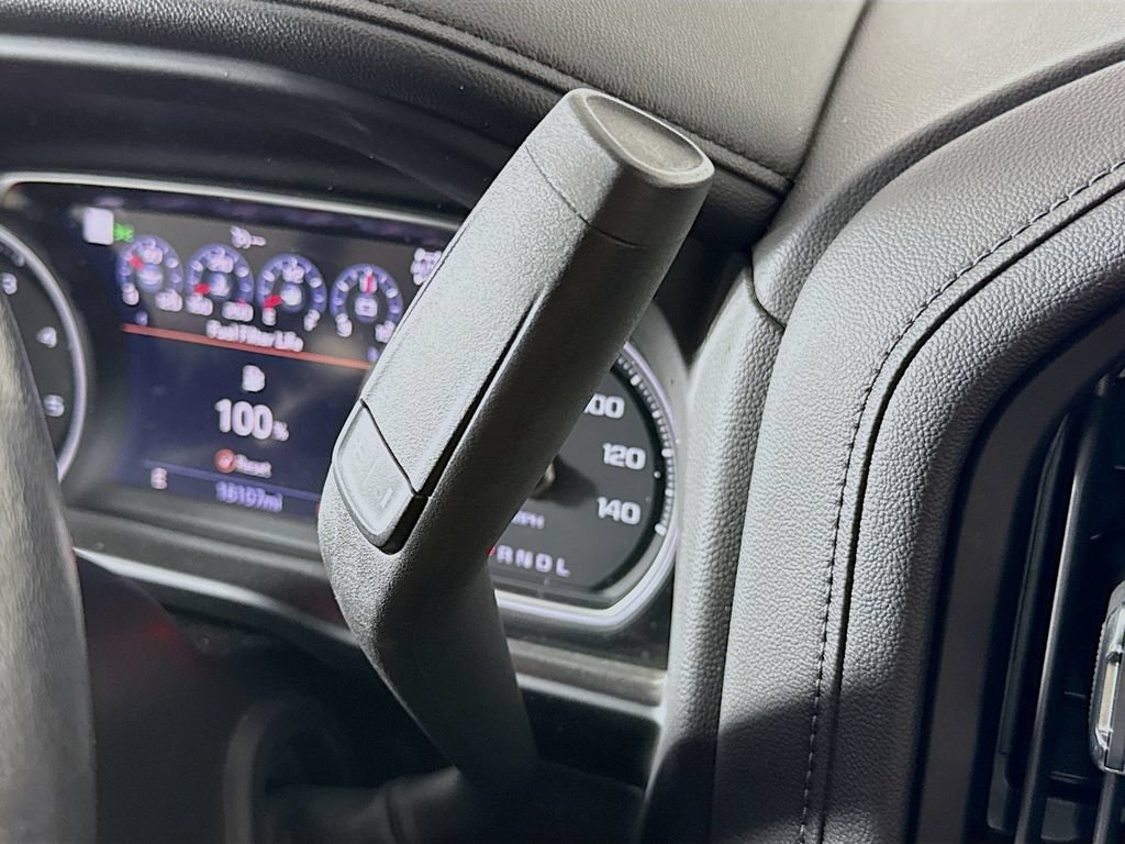 Used 2022 Summit White Chevrolet High Country image 17