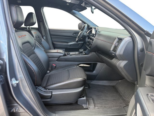 Used 2023 Gray Nissan Rock Creek image 29