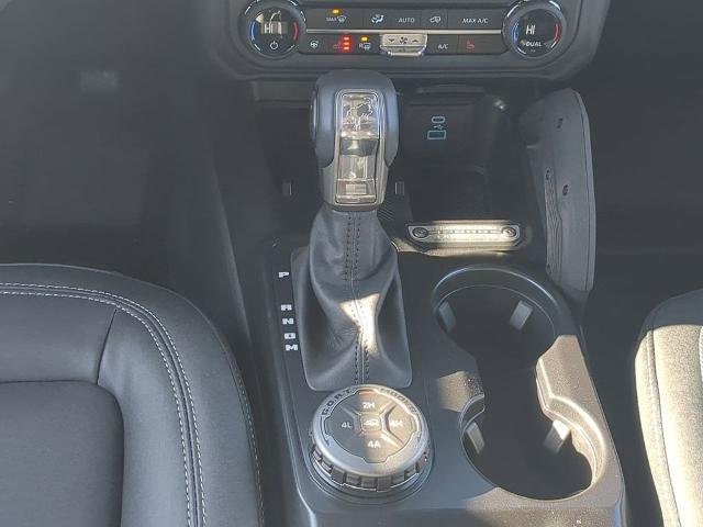 New 2025 Carbonized Gray Metallic Ford Badlands® image 15