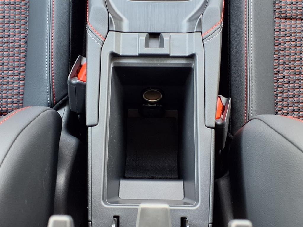 2025 Nissan Kicks SR AWD - Photo 18
