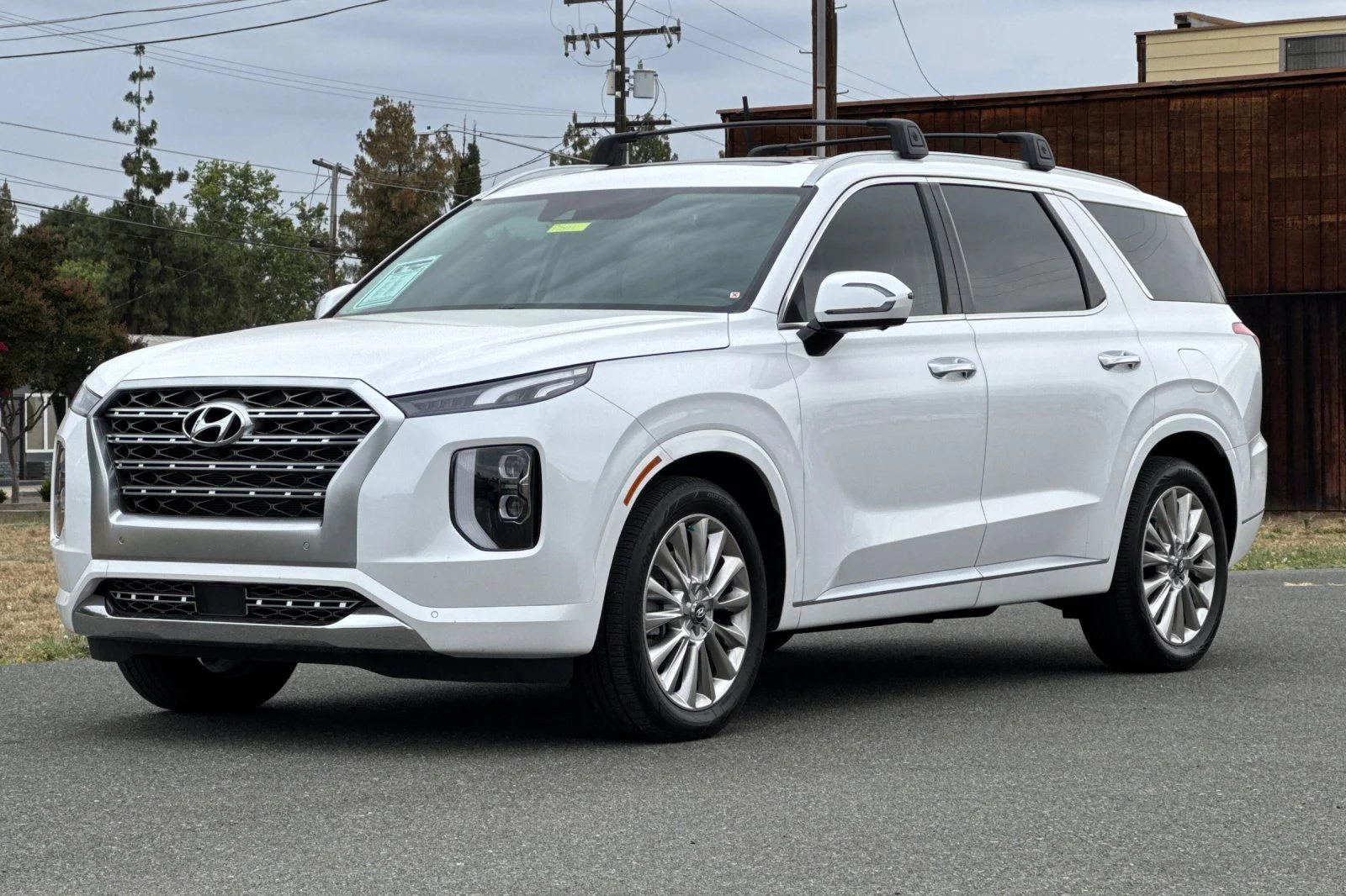 Used 2020 Hyper White Hyundai Limited image 10