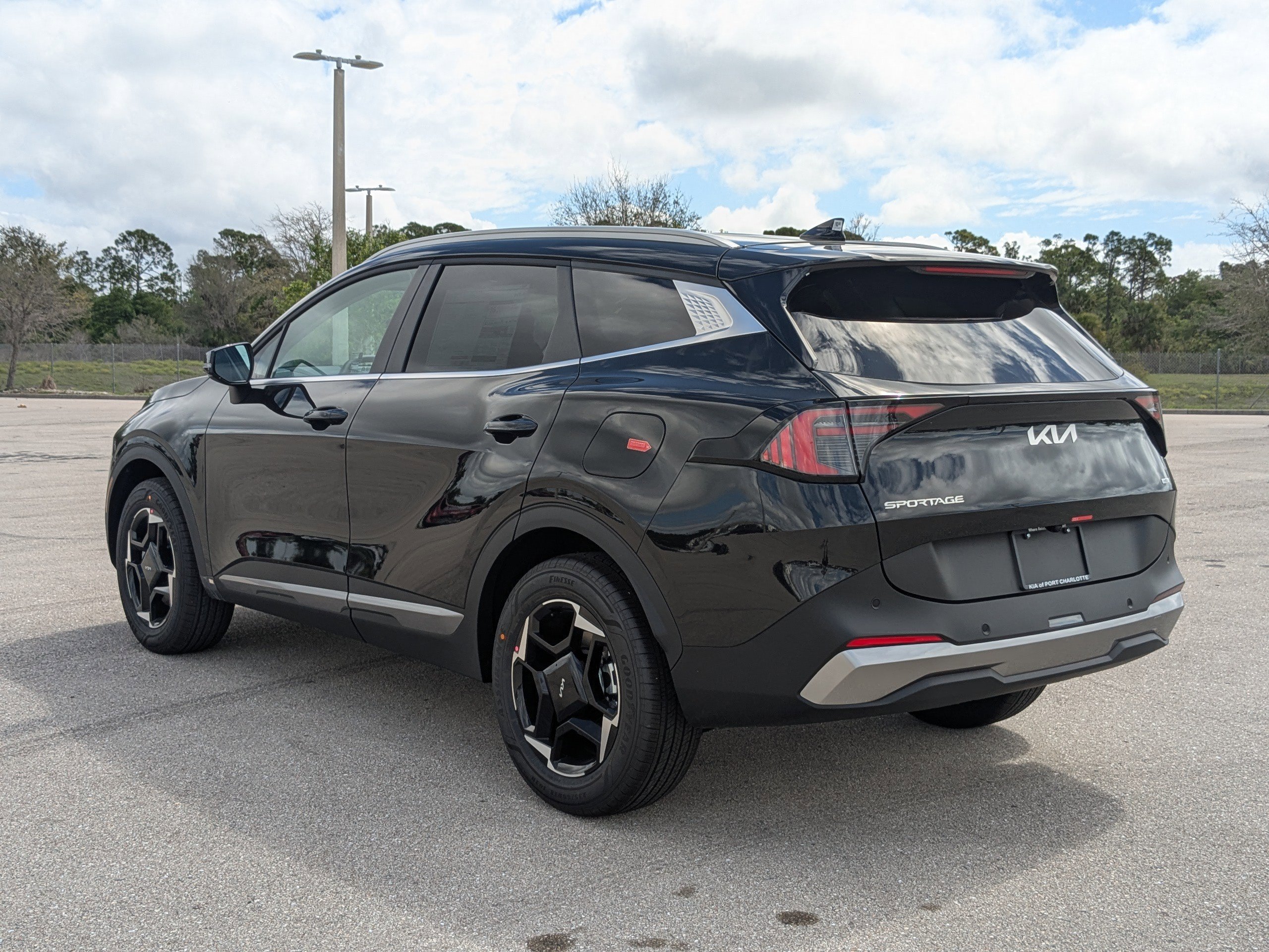 New 2026 Fusion Black Kia EX image 7