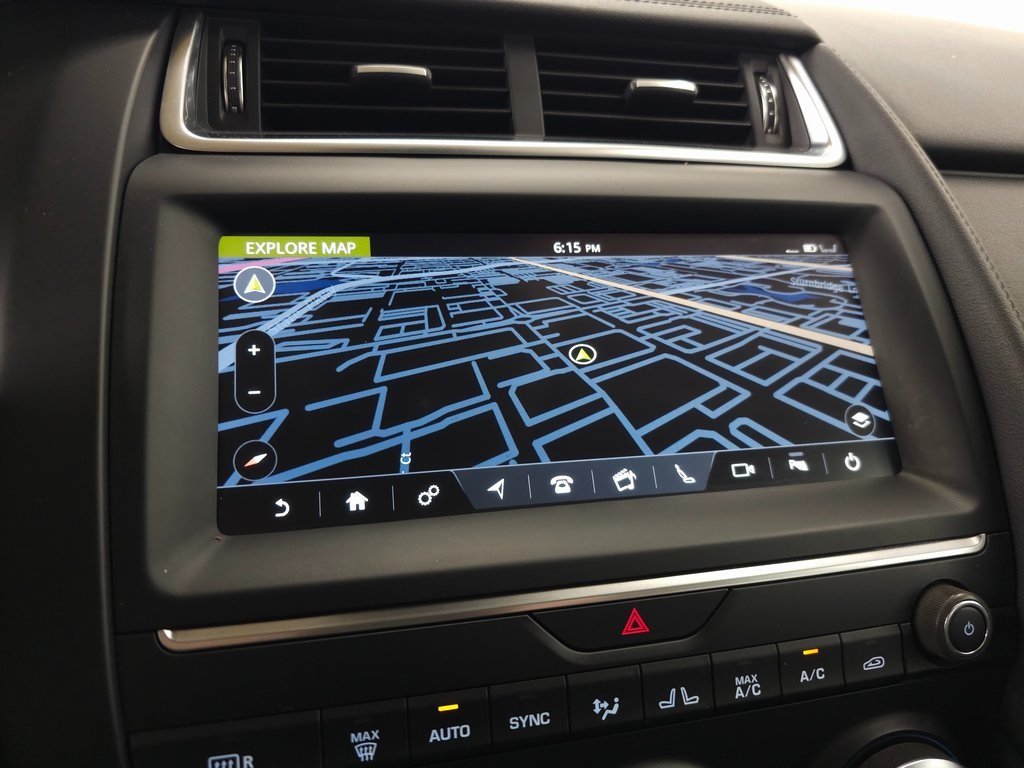 2020 JAGUAR E-PACE - Image 24