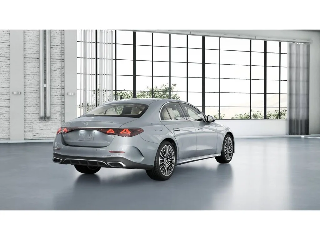 New 2027 Silver Mercedes-Benz E 350 image 22