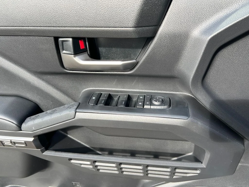 2026 Toyota Tacoma TRD Off Road - Photo 17