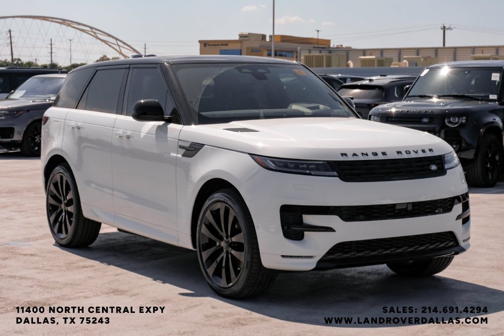 New 2026 Fuji White Land Rover Dynamic SE image 4