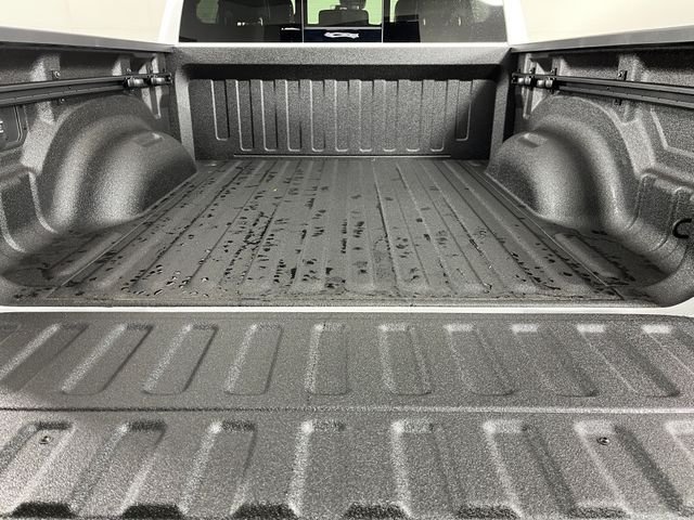 New 2026 Bright White Clear-Coat Exterior Paint RAM Laramie image 6