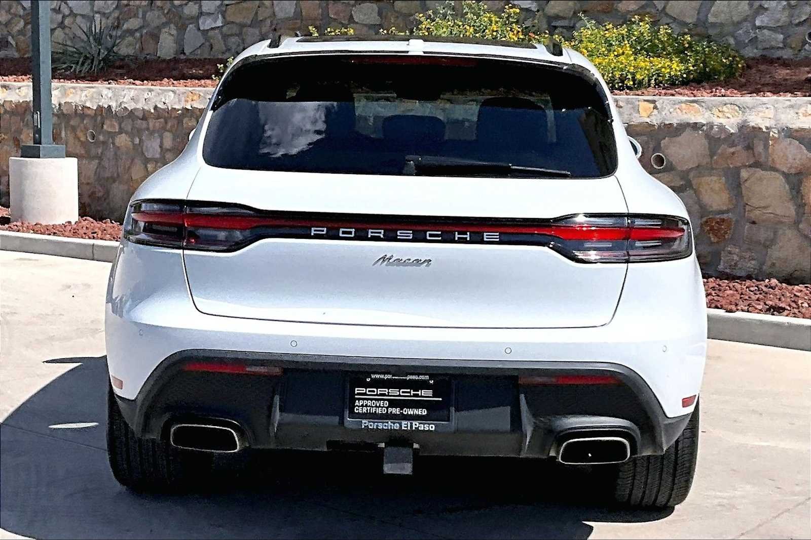 Used 2025 Carrara White Metallic Porsche  image 6