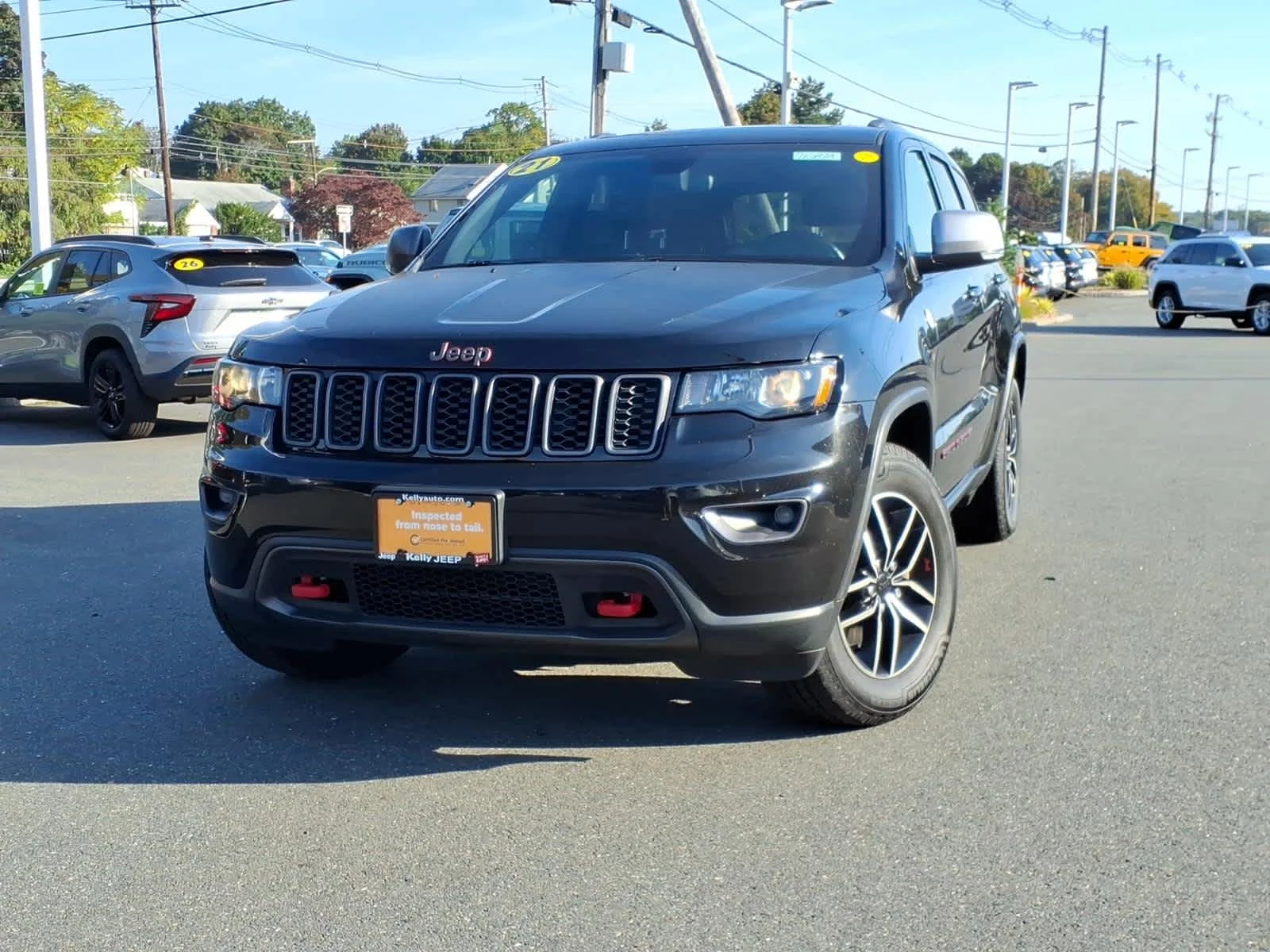 Certified Used 2021 Diamond Black Crystal P/C Jeep Trailhawk image 2