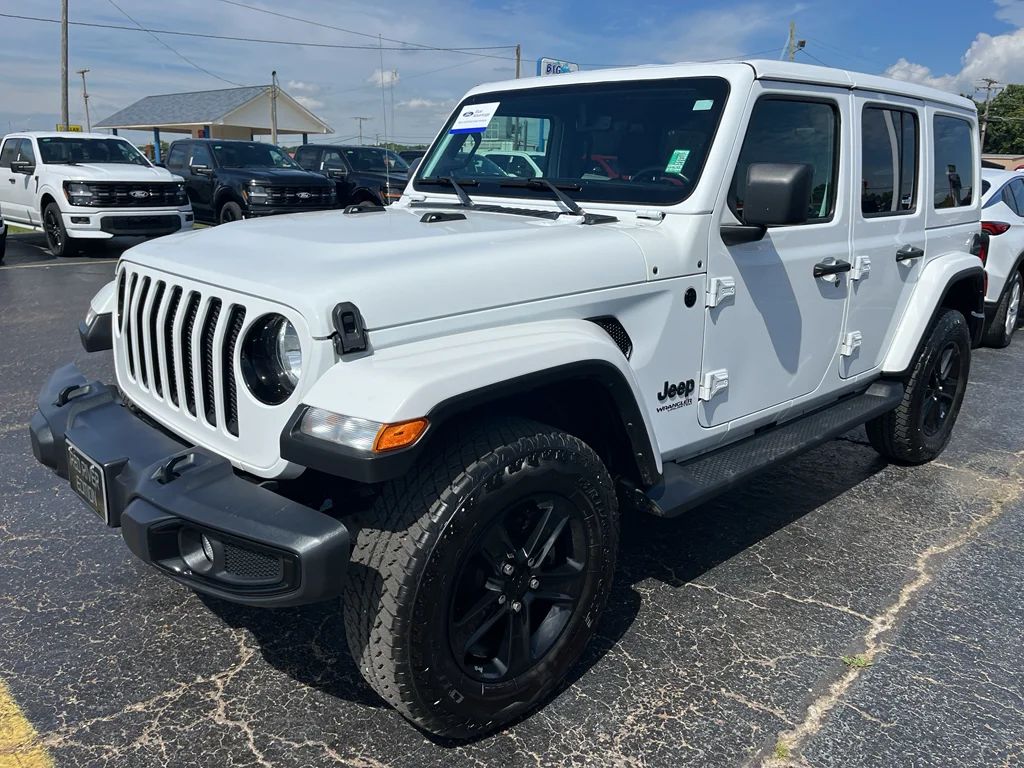 2021 Jeep Wrangler Sahara Altitude's photo