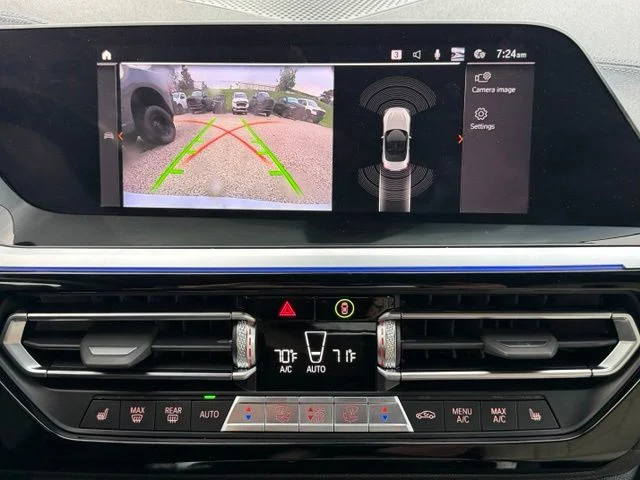 Used 2022 White BMW sDrive30i image 5