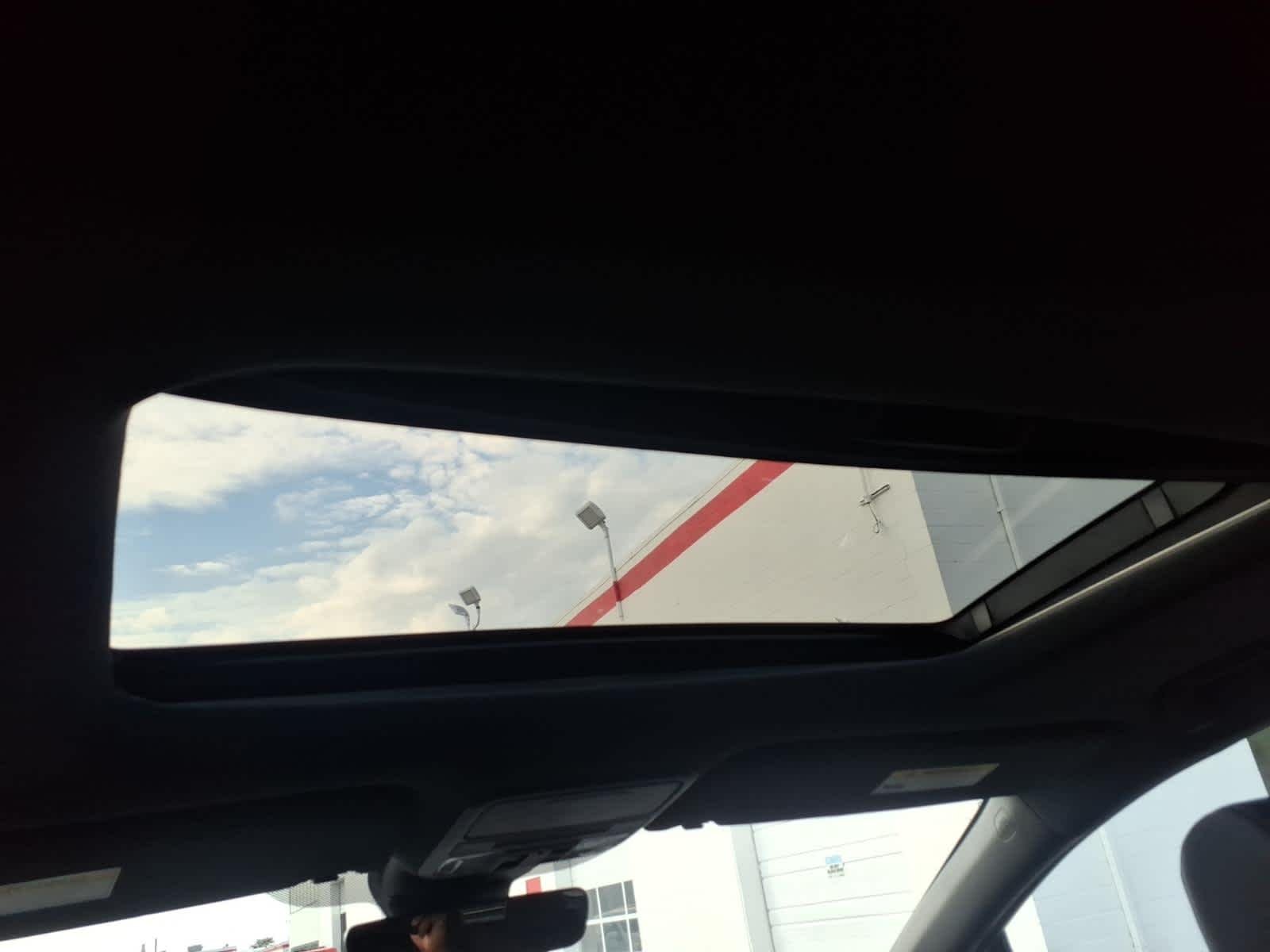 2024 Honda Odyssey SPORT - Photo 15
