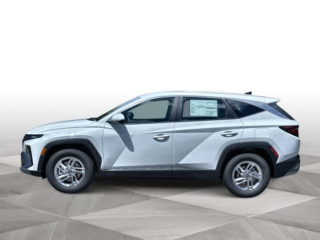 New 2026 Serenity White Pearl Hyundai SE FWD image 5