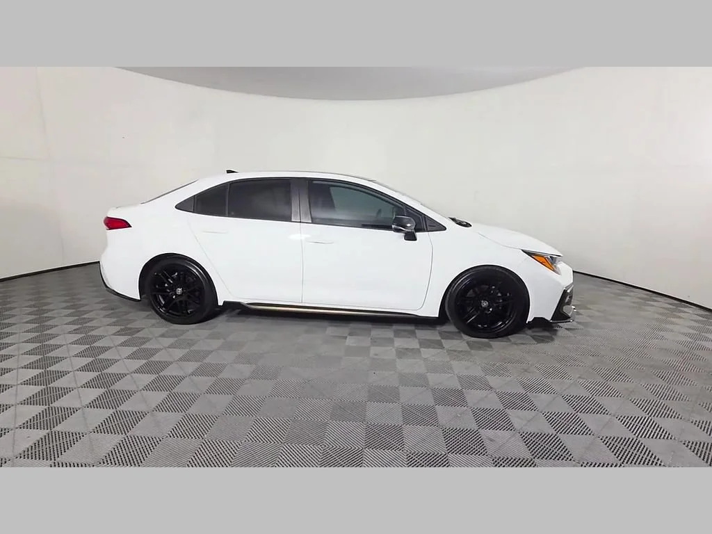 Used 2021 Super White Toyota APEX SE image 35