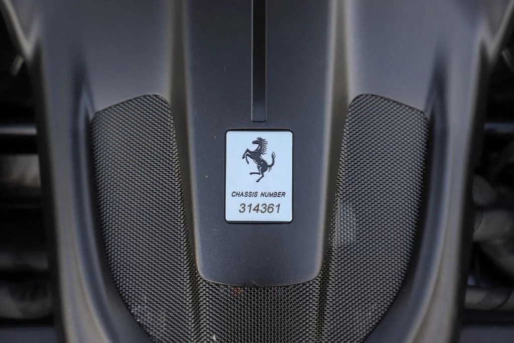 Used 2025 Nero Ferrari Spider image 44