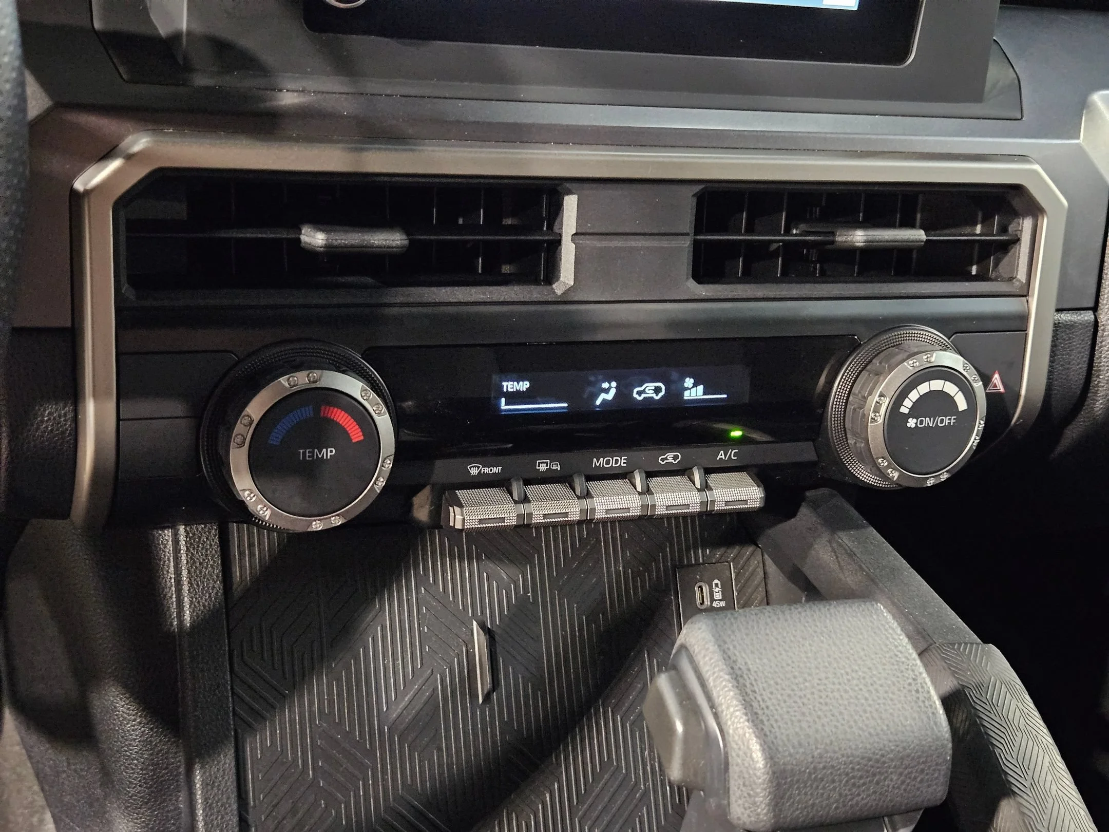 Used 2025 Cutting Edge Toyota SR5 image 31