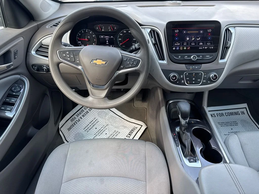 Used 2024 White Chevrolet LT image 17