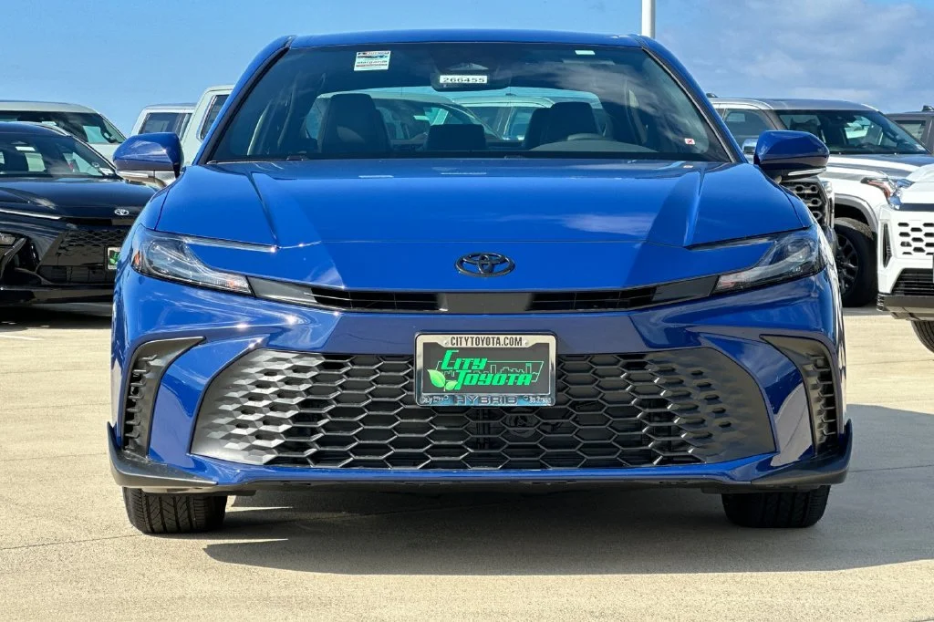 New 2026 Reservoir Blue Toyota  SE image 9