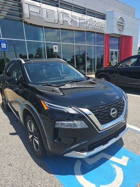 2023 Nissan Rogue's photo