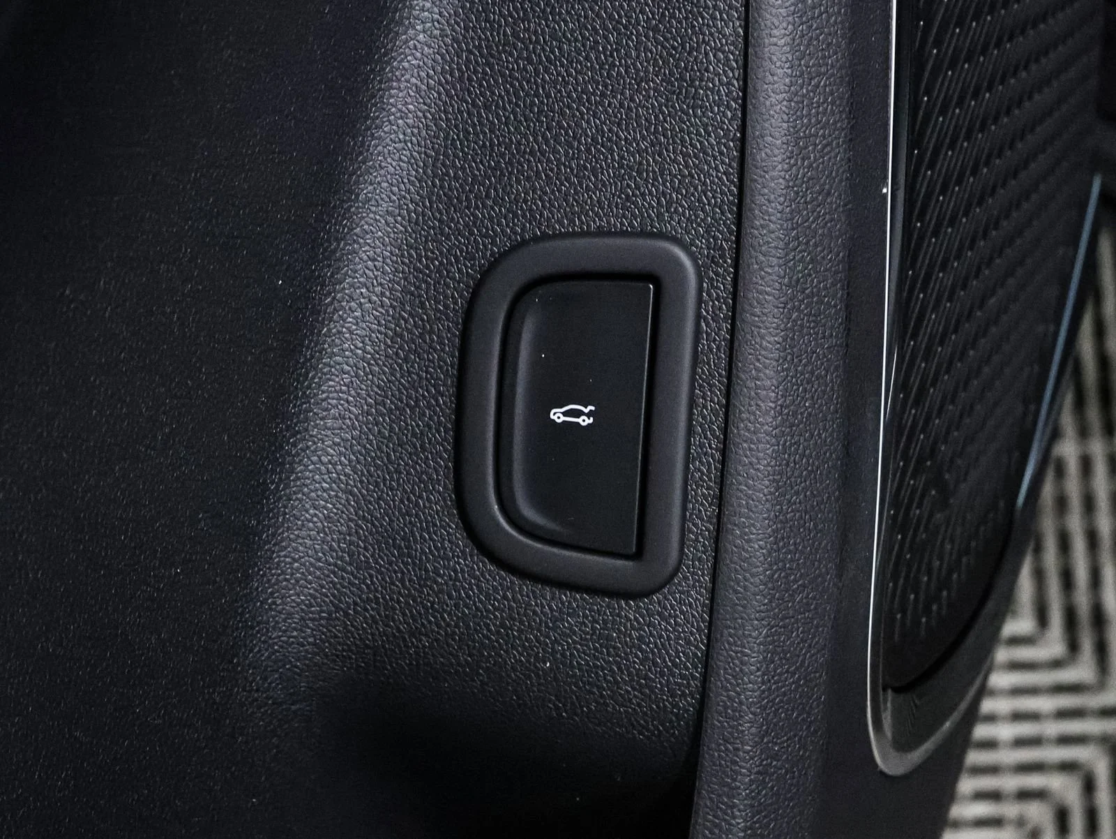 2026 GMC Acadia Elevation - Photo 22
