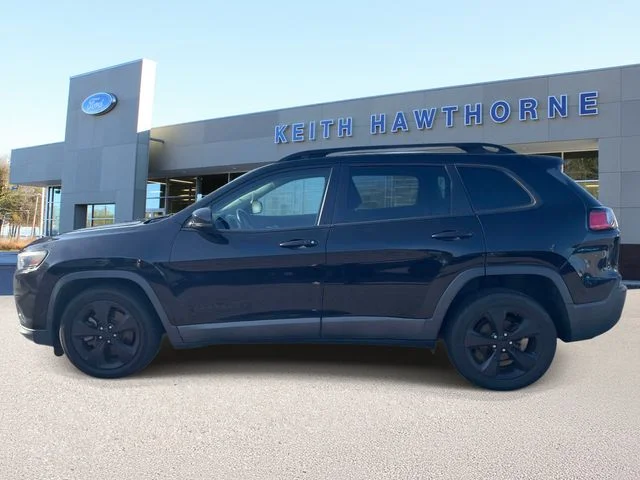 Certified Used 2019 Diamond Black Jeep Latitude Plus image 4