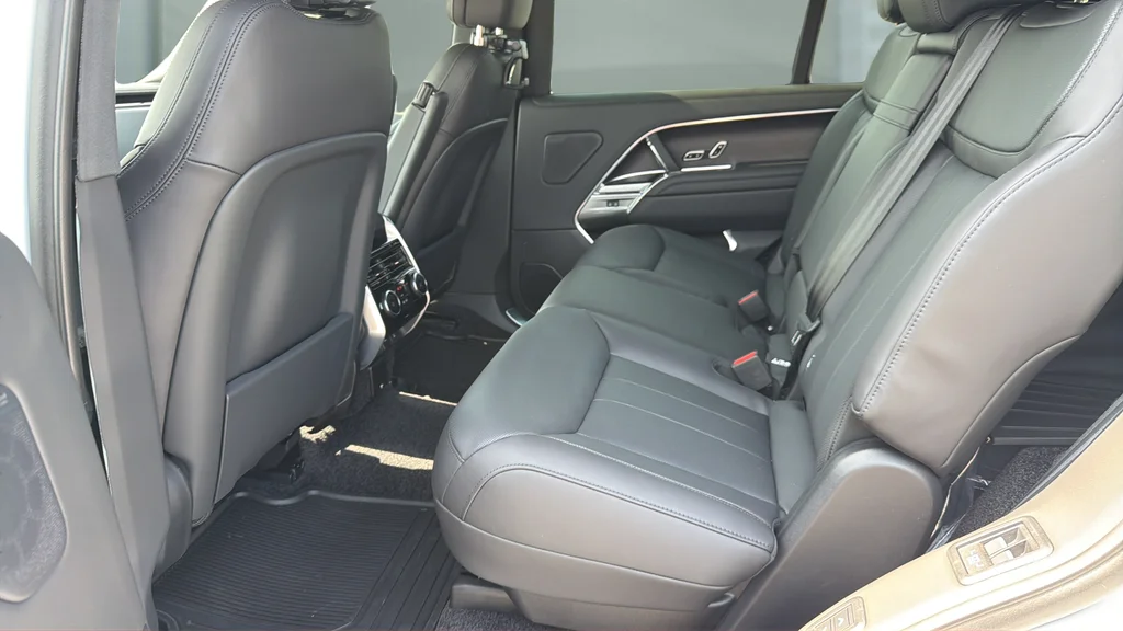 New 2026 White Land Rover SE image 18