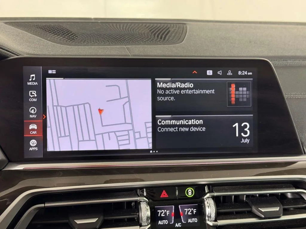 Used 2022 Black BMW xDrive40i image 27