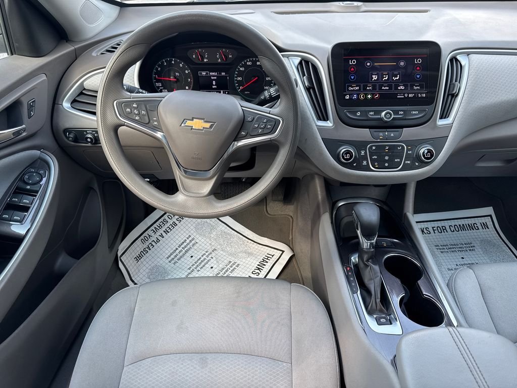 Used 2024 White Chevrolet LT image 17